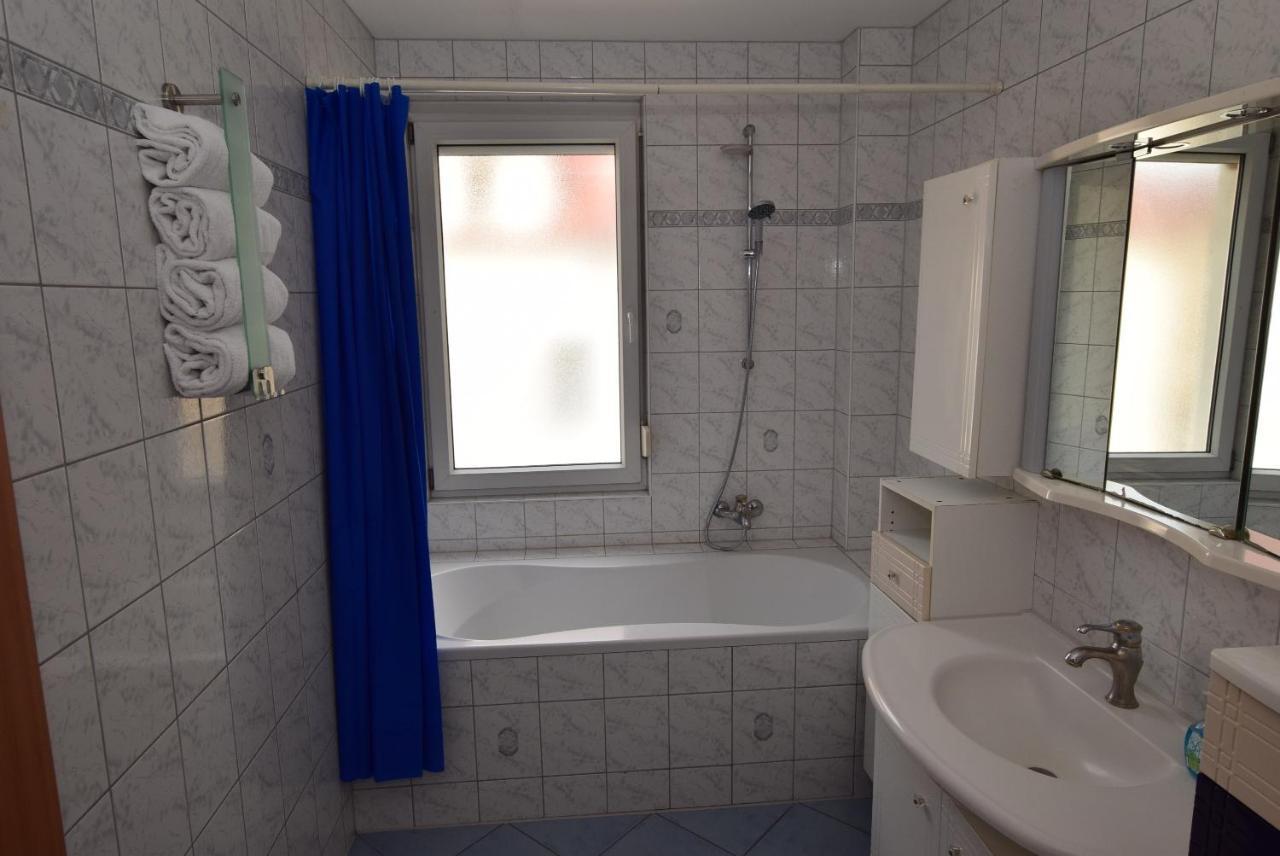 Apartment Stuttgart Suedheim Exterior photo